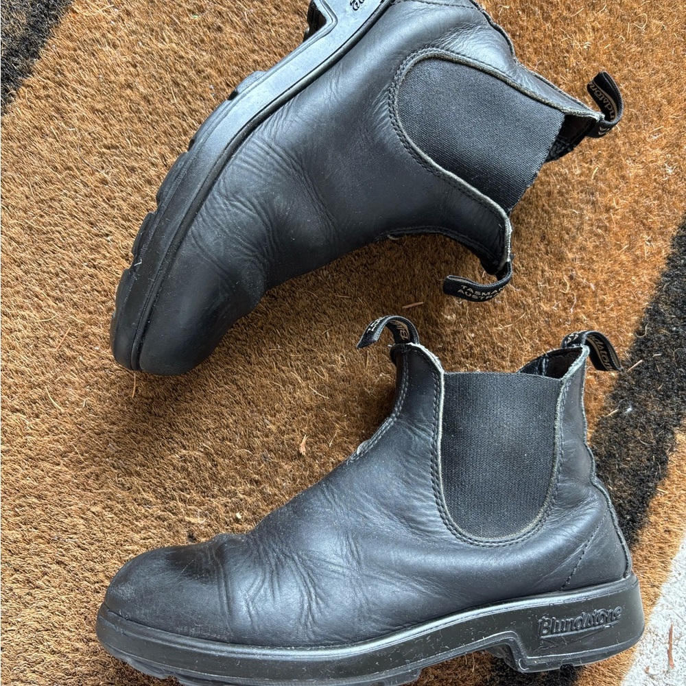Blundstone Boots AUS 7